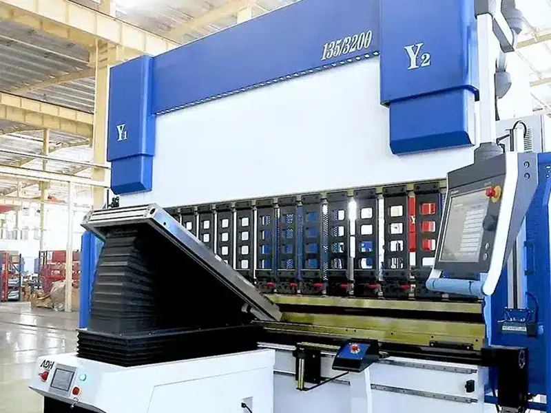 Bending Follower Features