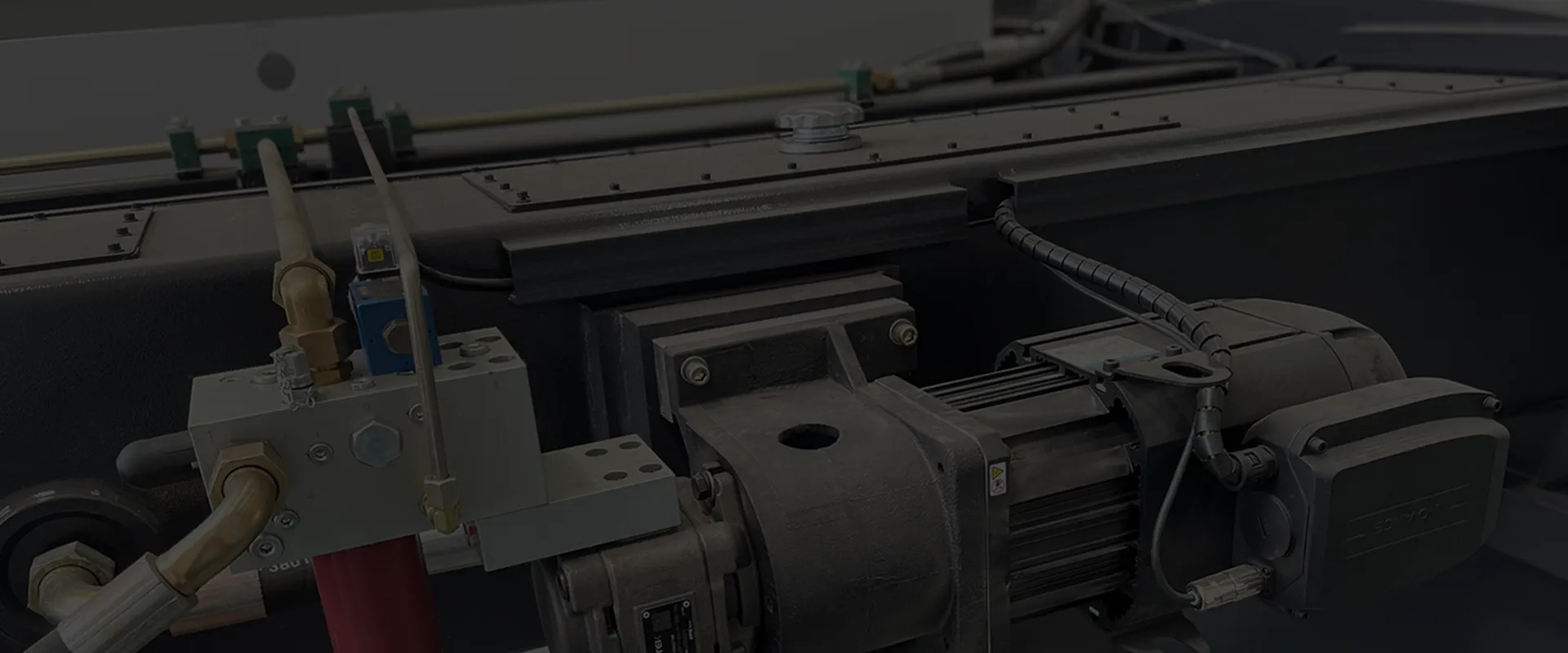 Hybrid Servo ECO Function