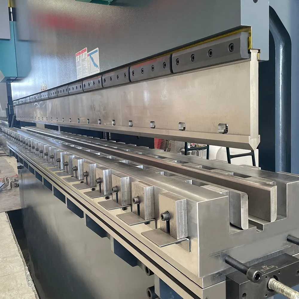 Gaint Press Brake