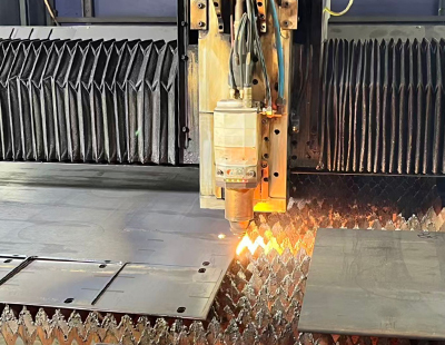 CNC Cutting vs Laser Cutting: What’s the Difference and Which Is Better?